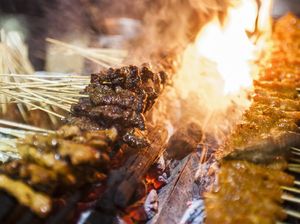 5 Sate Ayam Madura yang Mantap Bumbunya untuk Santap Siang