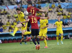 Babak I Selesai, Spanyol Vs Swedia Masih Tanpa Gol