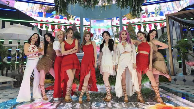 TWICEdok. JYP Entertainment via Twitter @JYPETWICE