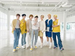 Ed Sheeran Dikonfirmasi Berpartisipasi di Lagu Baru BTS, Rilis Kapan? Ed Sheeran Dikonfirmasi Berpartisipasi di Lagu Baru BTS, Rilis Kapan?