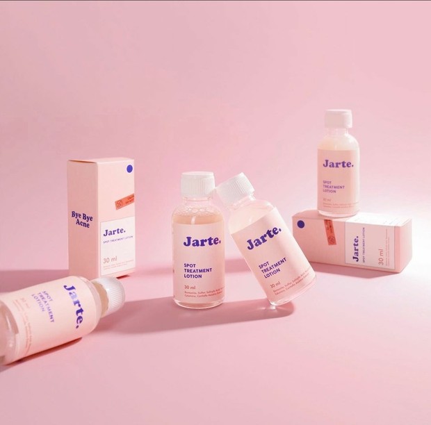 Bye-Bye Ance Spot Treatment (sumber : instagram.com/jartebeauty) Bye-Bye Ance Spot Treatment (sumber : instagram.com/jartebeauty)