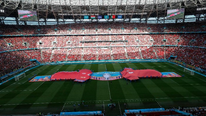 BUDAPEST, HUNGARY - JUNE 15: A general view inside the stadium as large replica shirts of both Hungary and Portugal are displayed on the pitch prior to the UEFA Euro 2020 Championship Group F match between Hungary and Portugal at Puskas Arena on June 15, 2021 in Budapest, Hungary. (Photo by Laszlo Balogh - Pool/Getty Images)