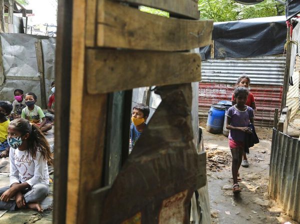 Kala Anak-anak Permukiman Kumuh di India Ikut Kelas Online