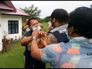 Pukuli Mahasiswa yang Demo, Oknum Kades di Sinjai Sulsel Dipolisikan