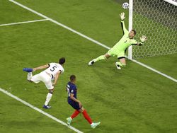 Melihat Gol Mats Hummels yang Hancurkan Timnya Sendiri