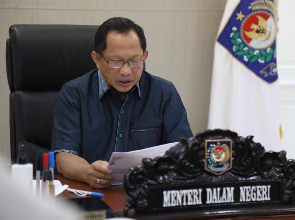 PPKM Mikro Diperpanjang, Mendagri Ingatkan soal Prokes: Jangan Lengah! PPKM Mikro Diperpanjang, Mendagri Ingatkan soal Prokes: Jangan Lengah!