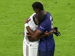 Ruediger Bantah Gigit Pogba