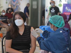 Catat! Ini Daftar Wilayah yang Berikan Vaksin Gratis untuk Pembuatan SIM Catat! Ini Daftar Wilayah yang Berikan Vaksin Gratis untuk Pembuatan SIM