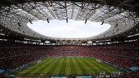 Puskas Arena menjadi satu-satunya tuan rumah Piala Eropa 2020 dengan kehadiran penuh penonton. (Foto: Getty Images/Laszlo Balogh - Pool)