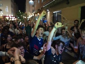 Sorak Sorai Fans Prancis Kala Menang Lawan Jerman di Euro 2020