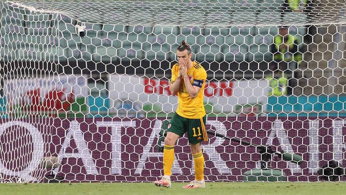 BAKU, AZERBAIJAN - JUNE 16: Gareth Bale of Wales reacts after missing a penalty during the UEFA Euro 2020 Championship Group A match between Turkey and Wales at Baku Olimpiya Stadionu on June 16, 2021 in Baku, Azerbaijan. (Photo by Naomi Baker/Getty Images)