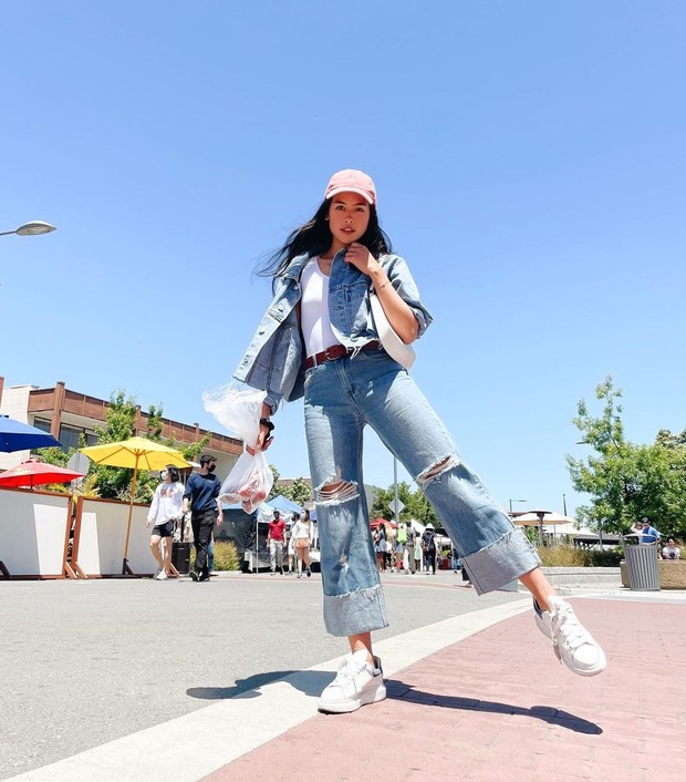 gaya fashion Maudy Ayunda