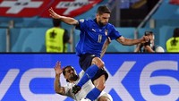 Italia sudah tampil dominan sedari menit pertama dan tak membiarkan Swiss mengembangkan permainan. Andreas Solaro/Pool Photo via AP.