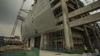 Ini seperti Stadion Sapporo Dome di Jepang yang dibangun untuk Piala Dunia 2002.