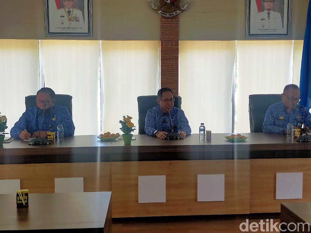 Banyak Minta Jalur Khusus Saat PPDB Sulsel, Disdik Minta Dikawal Plt Gubernur Banyak Minta Jalur Khusus Saat PPDB Sulsel, Disdik Minta Dikawal Plt Gubernur