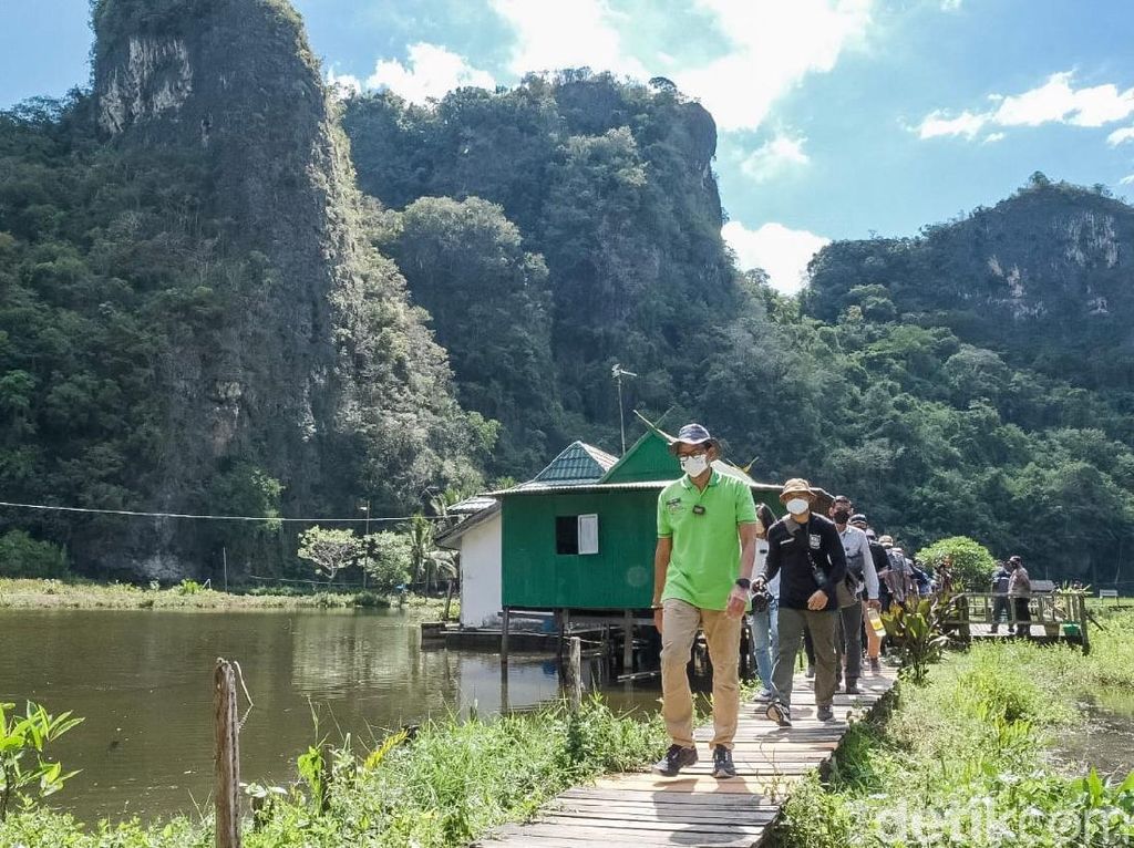 Menakar Peluang Rammang-rammang Dapat Status UNESCO Menakar Peluang Rammang-rammang Dapat Status UNESCO