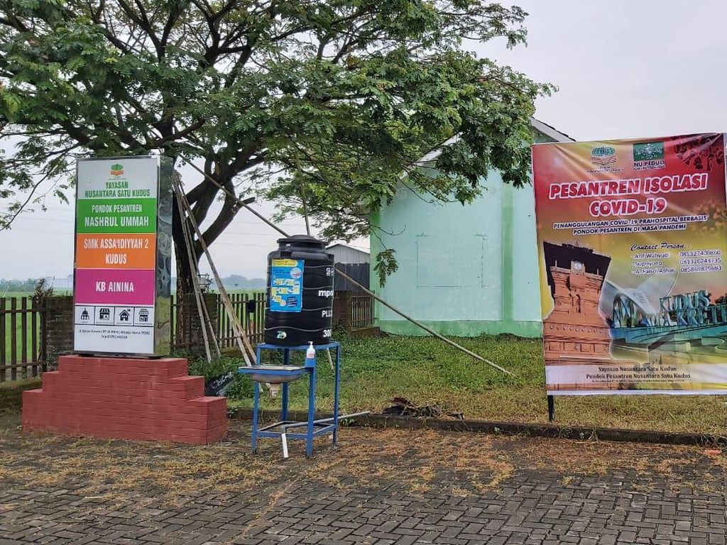 Anggota DPR Ini Sulap Pesantren Jadi Shelter Isoman COVID-19 di Kudus Anggota DPR Ini Sulap Pesantren Jadi Shelter Isoman COVID-19 di Kudus