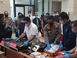 Bareskrim Ungkap Kasus Pinjol Ilegal Rp Cepat Penyebar Foto Vulgar!