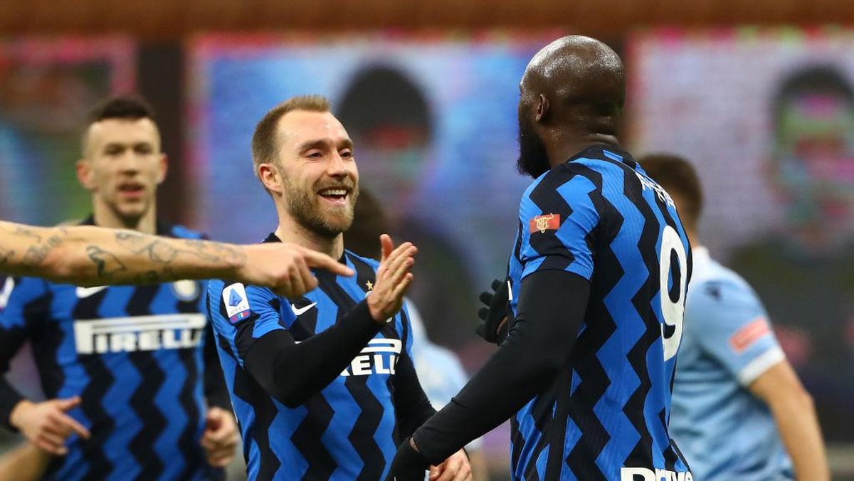 Romelu Lukaku ingin temui Christian Eriksen di rumah sakit (Getty Images/Marco Luzzani)