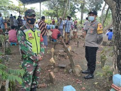 Geger Pemakaman Jenazah COVID-19 di Demak Tanpa Prokes