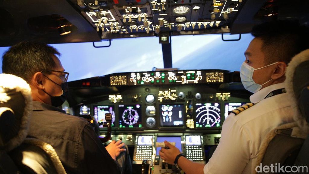 Upaya Persiapkan Pilot dengan Kompetensi Industri Upaya Persiapkan Pilot dengan Kompetensi Industri