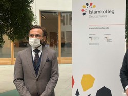 Pertama di Jerman, Akademi Pendidikan Agama Islam Resmi Dibuka