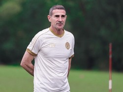 Angelo Alessio Sudah Pimpin Latihan Persija Jakarta