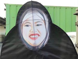 7 Ide Kocak Desain Layangan ala Netizen Indonesia, Jiwa Seni-nya Juara!