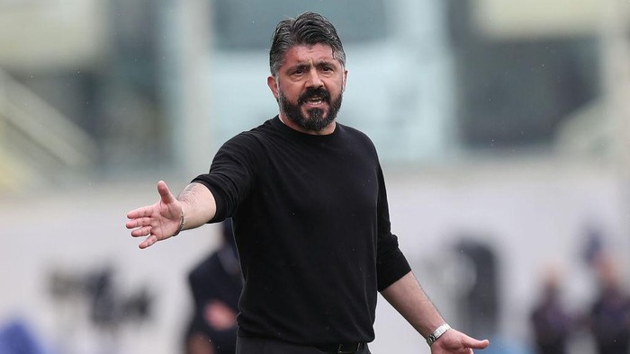 FLORENCE, ITALY - MAY 16: Gennaro Gattuso manager of SSC Napoli gestures during the Serie A match between ACF Fiorentina  and SSC Napoli at Stadio Artemio Franchi on May 16, 2021 in Florence, Italy.  (Photo by Gabriele Maltinti/Getty Images)