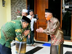 Sosialisasi 4 Pilar, Jazilul Sowan ke Ulama dan Ziarah di Sumedang