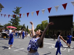 Italia Batasi Aktivitas Warga yang Belum Divaksinasi