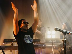 Bakal Duet Bareng Kunto Aji, Ini 5 Fakta Menarik Legenda Musik, Jamrud