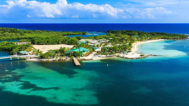 Panoramic view of the Roatan Island, Honduras