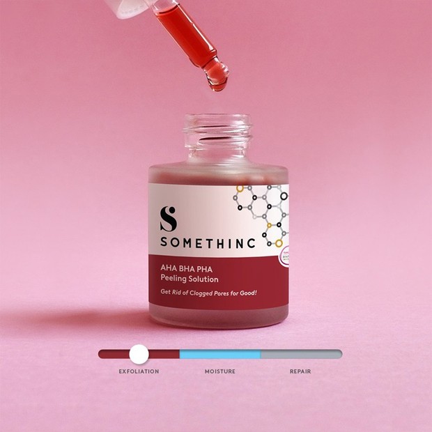Salah satu manfaat somethinc peeling solution adalah mengangkat sel-sel kulit mati
