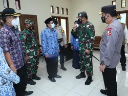 Berkunjung ke Kudus, Panglima TNI Bicara Strategi Tekan Sebaran COVID-19