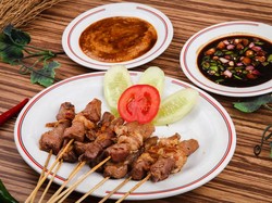 Ini Beda Ragam Sate dari Indonesia dan Malaysia