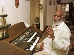 Presiden Pertama Zambia Berjuluk Mahatma Gandhi dari Afrika Meninggal Dunia