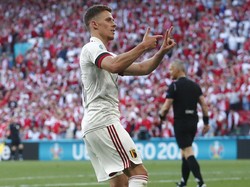 Saatnya Thorgan Hazard Curi Panggung Eden Hazard