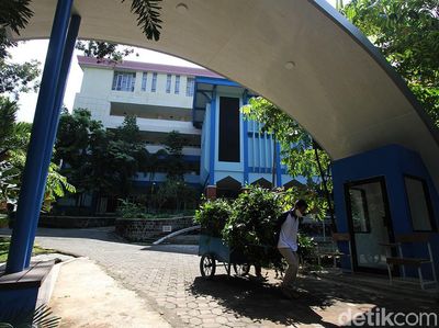 Tiga Dosen Meninggal Gegara COVID-19, Kampus UNS Solo Lockdown