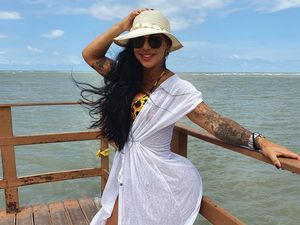 Most Pop Sepekan: Penampilan Model yang Asuransikan Bokong Rp 5,6 Miliar Most Pop Sepekan: Penampilan Model yang Asuransikan Bokong Rp 5,6 Miliar