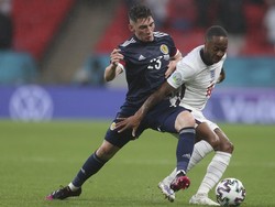 Inggris Vs Skotlandia: Billy Gilmour Jinakkan Tiga Singa