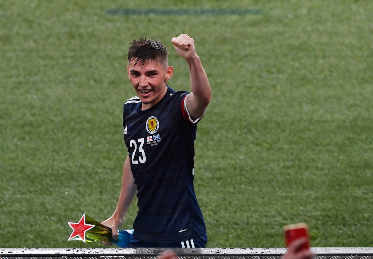 Jose Mourinho Puja-puji Billy Gilmour (Getty Images)
