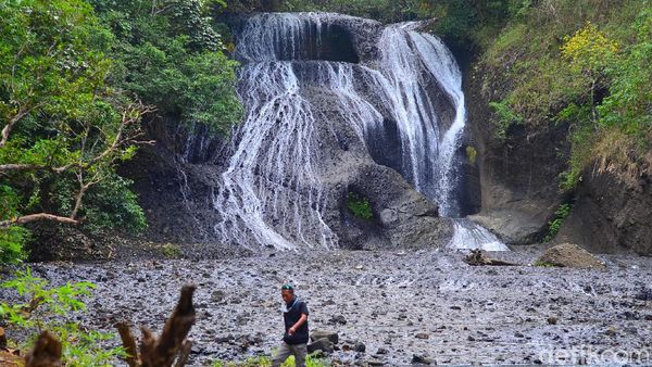 Foto: Curug Eksotis dari Pangandaran yang Jarang Orang Tahu