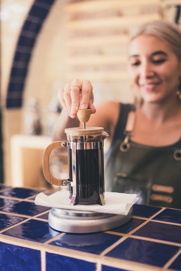 Berbagai Teknik Penyeduhan Kopi Oleh Barista Profesional Yang Seru Buat Jadi Skill Baru 8896