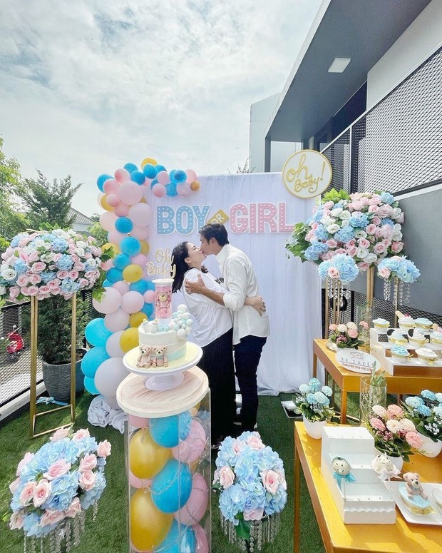 Gender Reveal Party/instagram.com/felicyangelista_