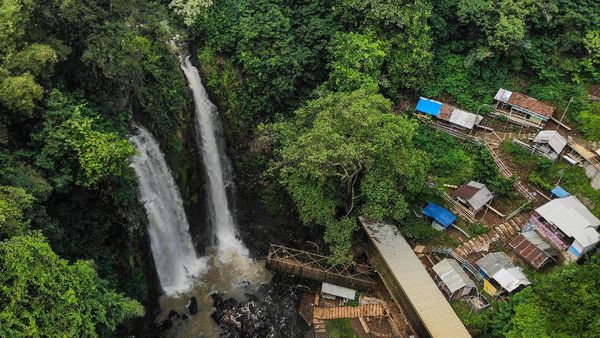 Wisata Air Terjun Cinulang Bandung Ditutup