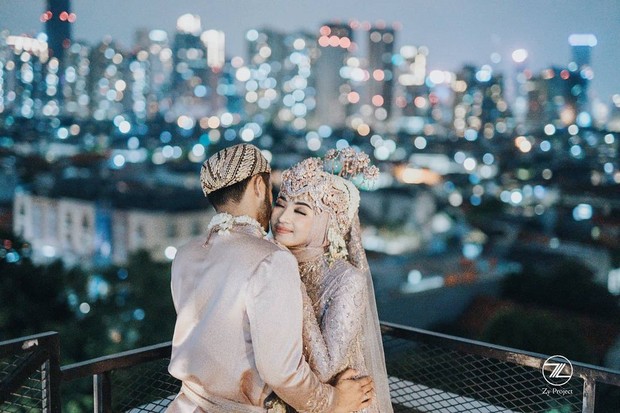 Suasana malam di Cafe Peron Yello Manggarai / sumber : instagram.com/thedreamsplanner Suasana malam di Cafe Peron Yello Manggarai / sumber : instagram.com/thedreamsplanner