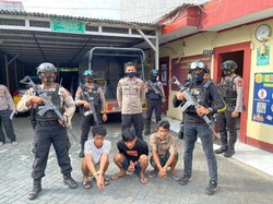 Kerap Palak Warga, 3 Preman Berkedok Polisi di Makassar Diringkus