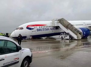 Hidung Pesawat British Airways Kolaps di Bandara Hidung Pesawat British Airways Kolaps di Bandara