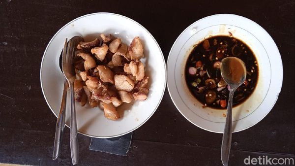 Enak Banget! Krenyos Kambing Empuk khas Bantul yang Nagih